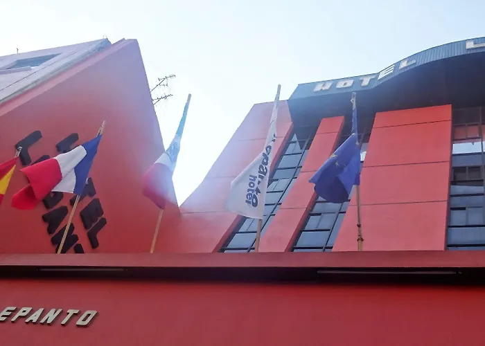 Hotel Lepanto